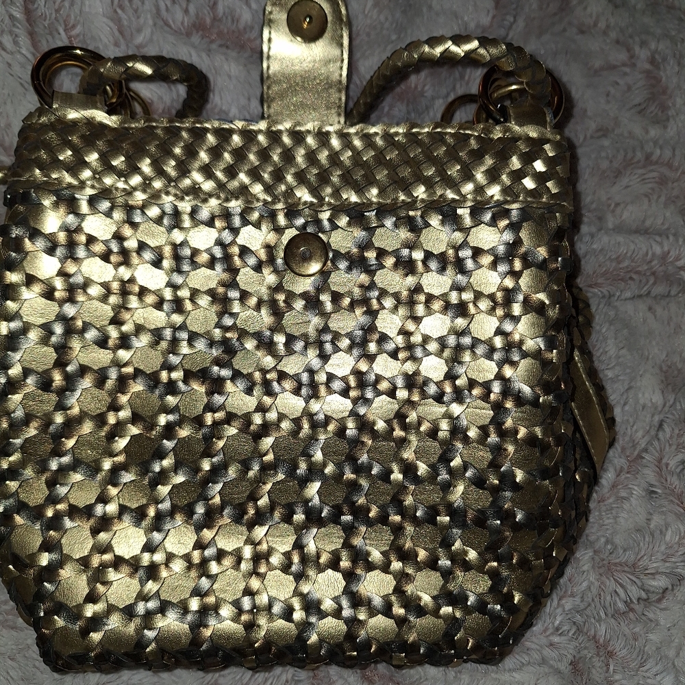 She's gorgeous NWOT Crossbody - Picture 9 of 9